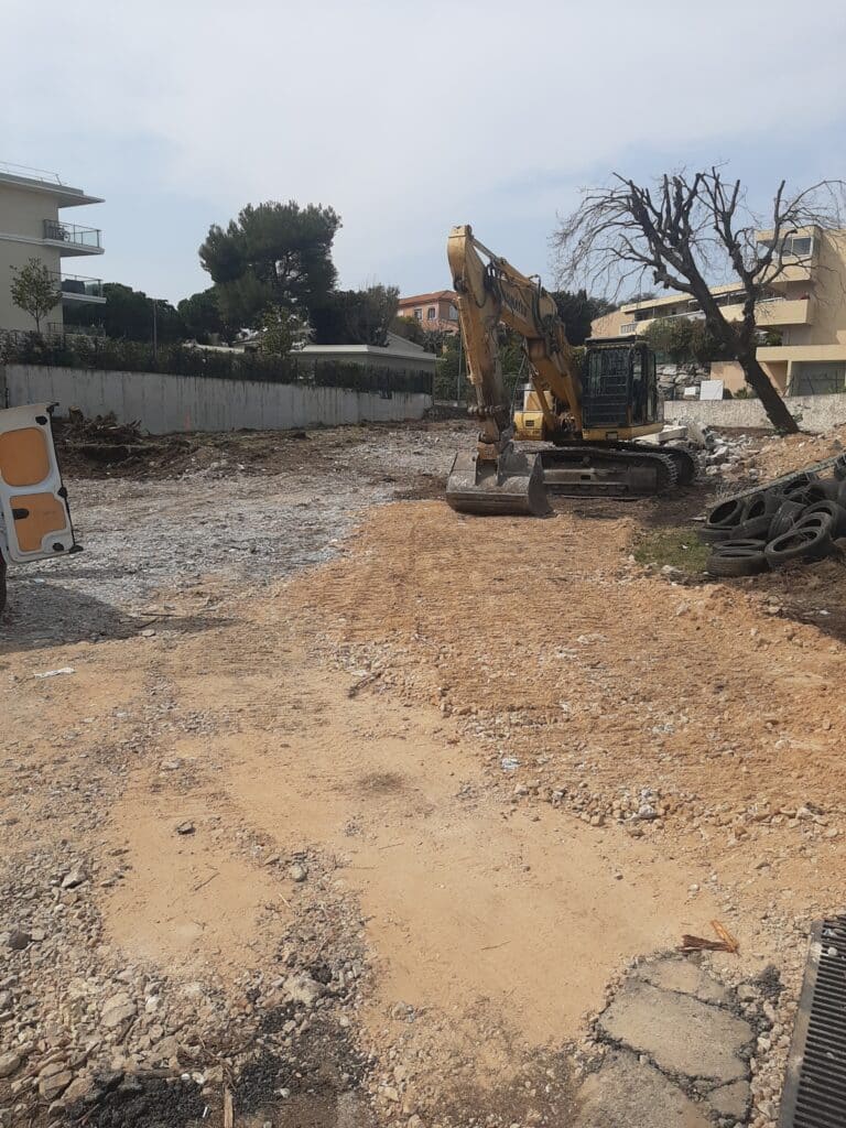 Akenae - TD Groupe - Terrassement / Démolition / Curage / Location de matériels / TDCA, EMDT, EML, SMMT