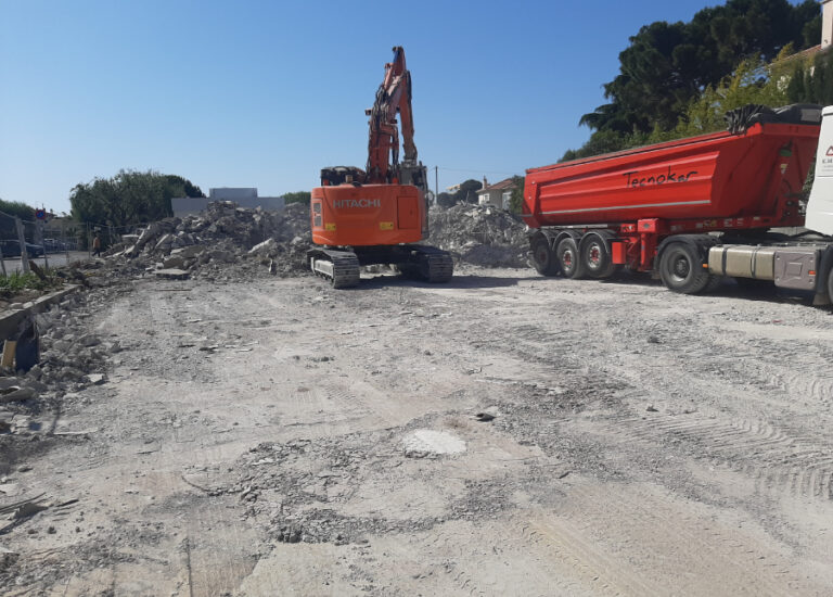 Odyssea - TD Groupe - Terrassement / Démolition / Curage / Location de matériels / TDCA, EMDT, EML, SMMT
